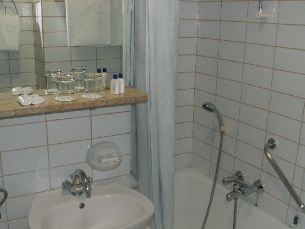 Economy Tweepersoonskamer met 2 Aparte Bedden