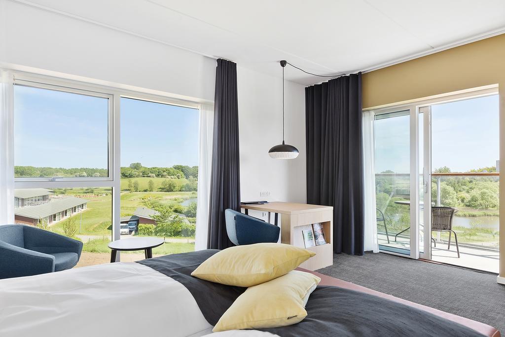 Superior Zimmer mit Kingsize-Bett und Balkon oder Terrasse