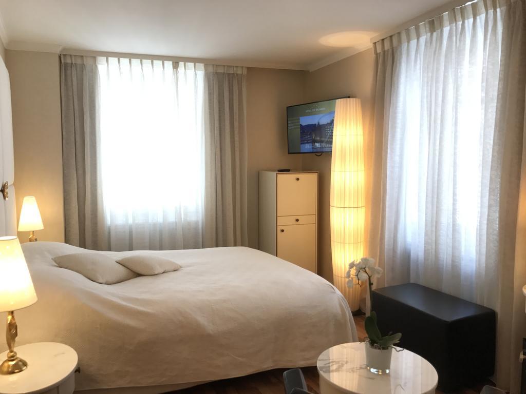 Quarto com Cama Queen-size