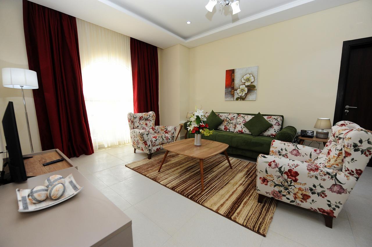 Deluxe One-Bedroom Apartment,714342430:JPEG