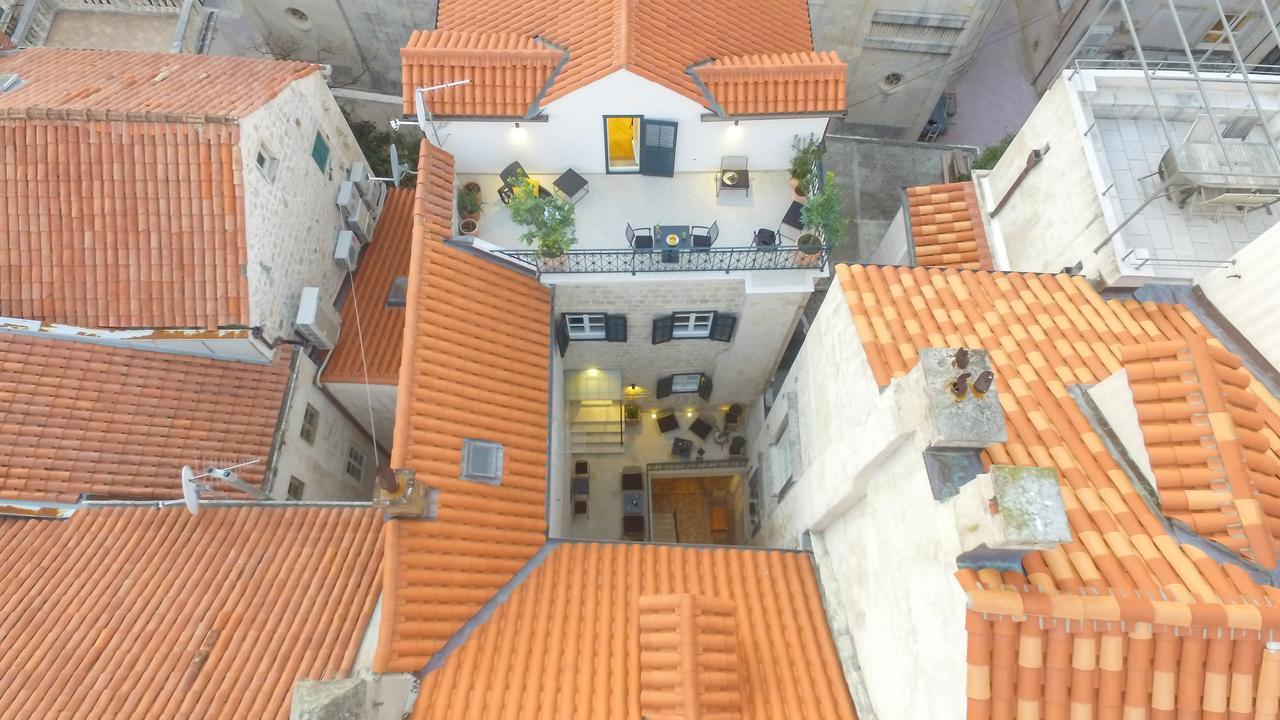 Studio with Balcony