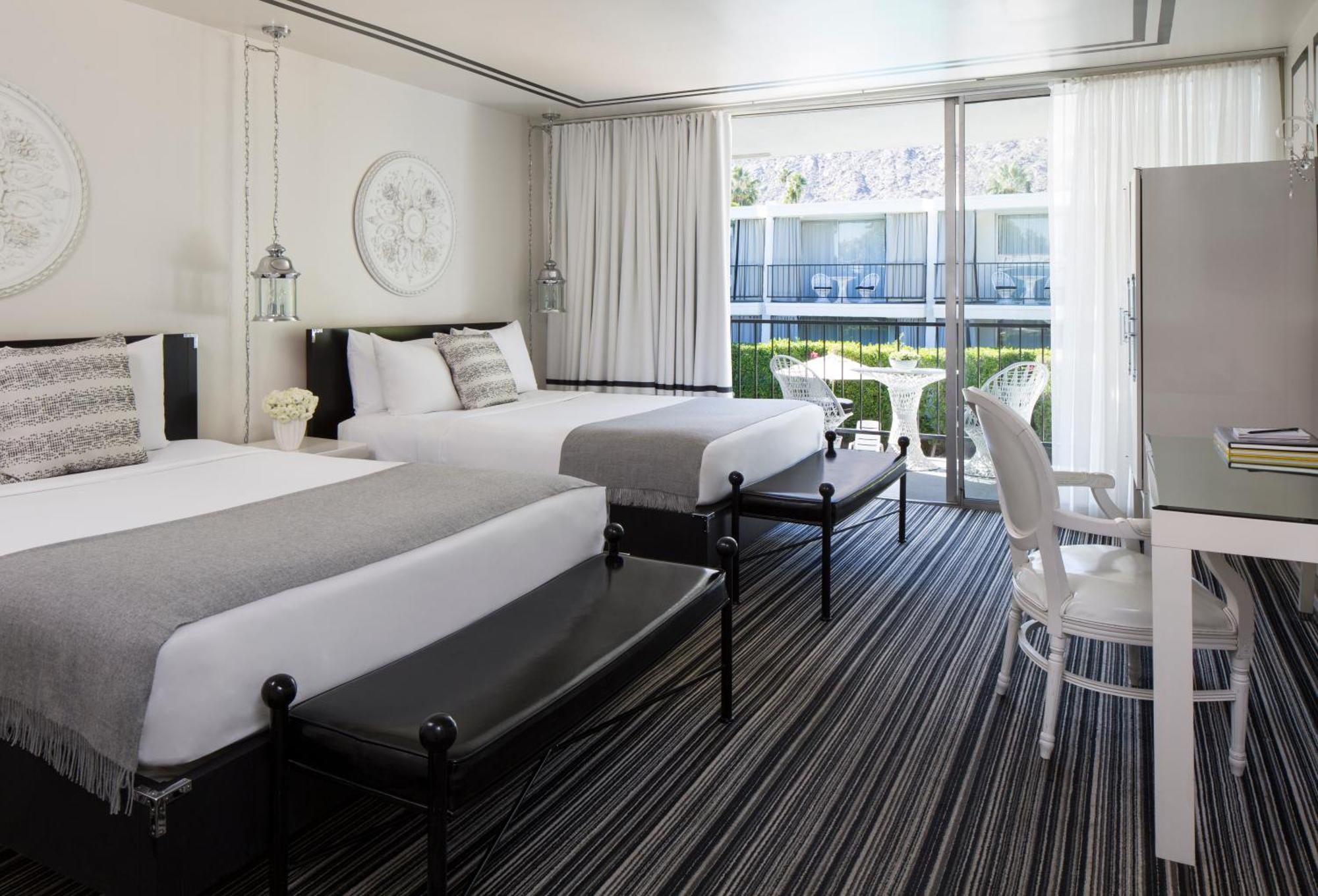 Deluxe Queen Room with Two Queen Beds