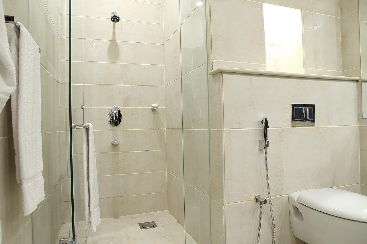 Deluxe Double Room (2 Adults + 1 Child),666808854:JPEG