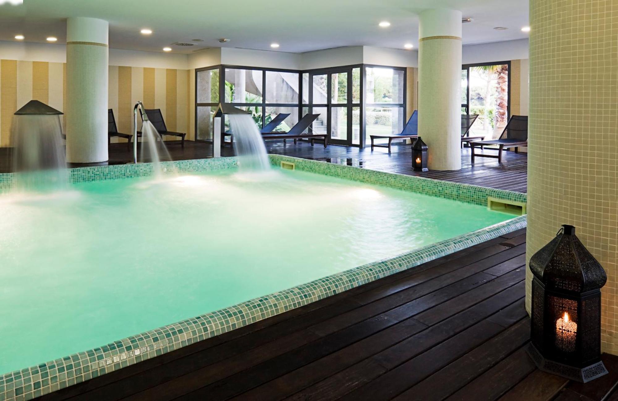 Double or Twin Room with Spa Access,1498774012:JPEG