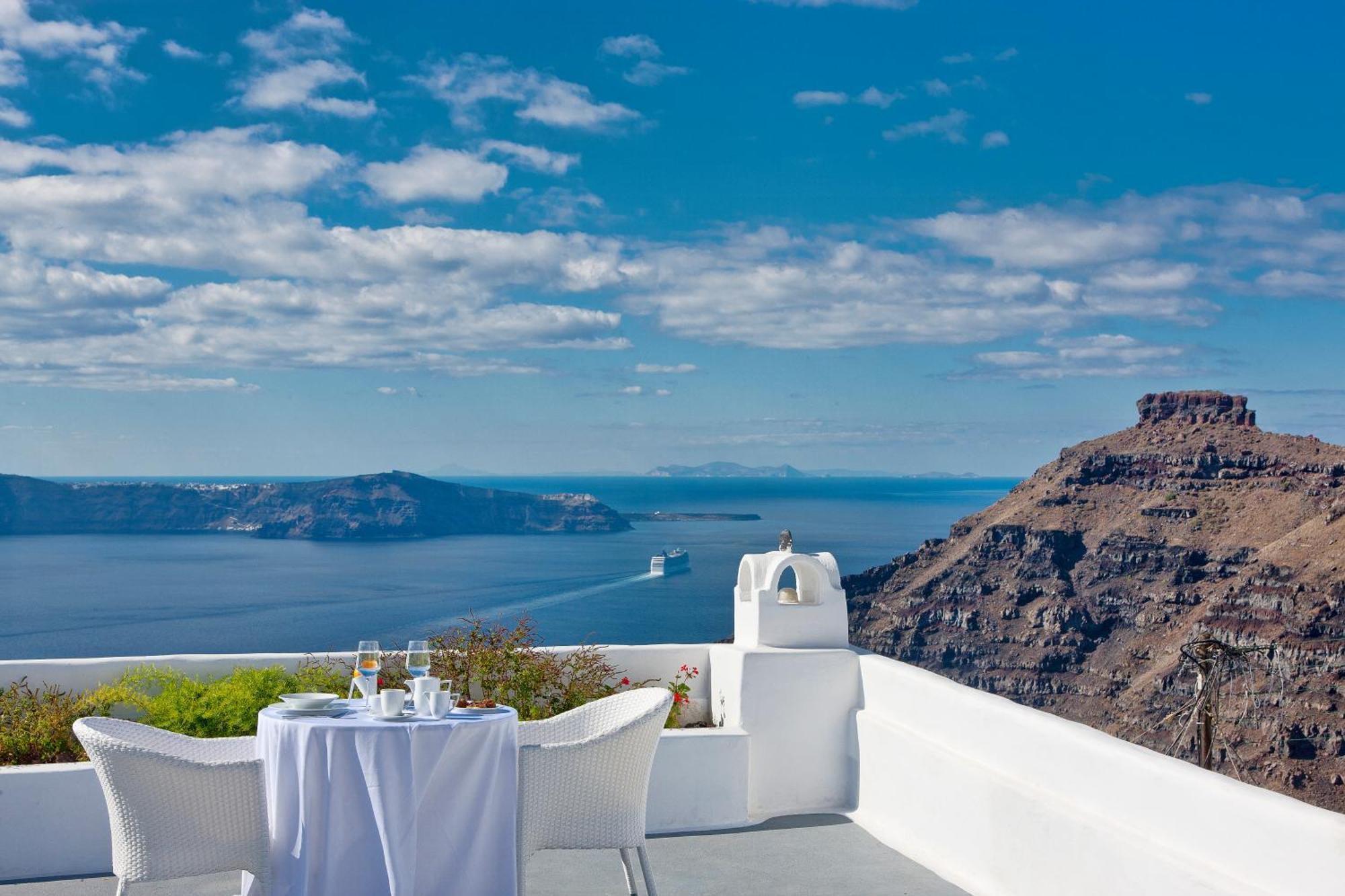 Double Room with Caldera View