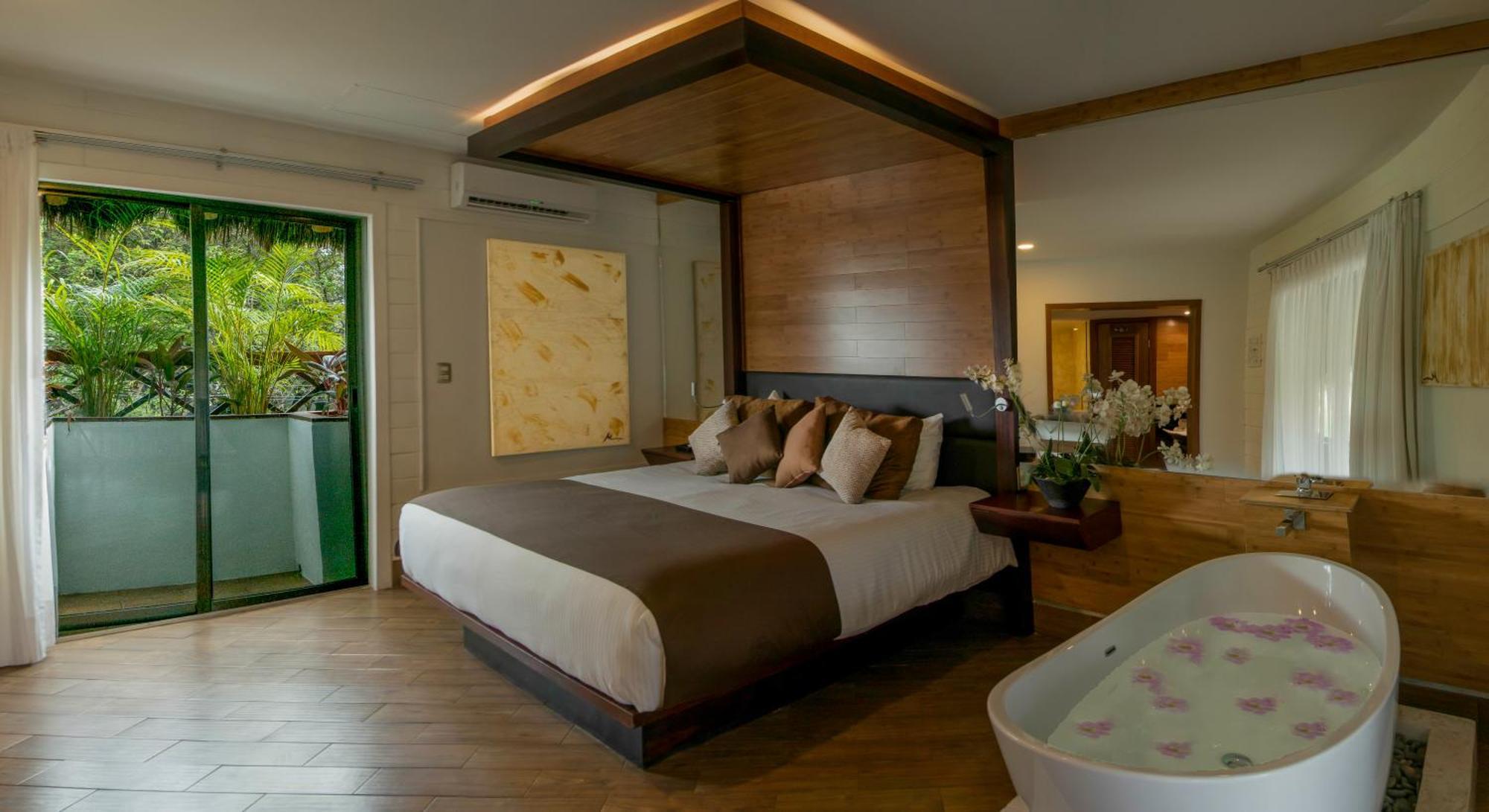 Suite Principal con desayuno buffet