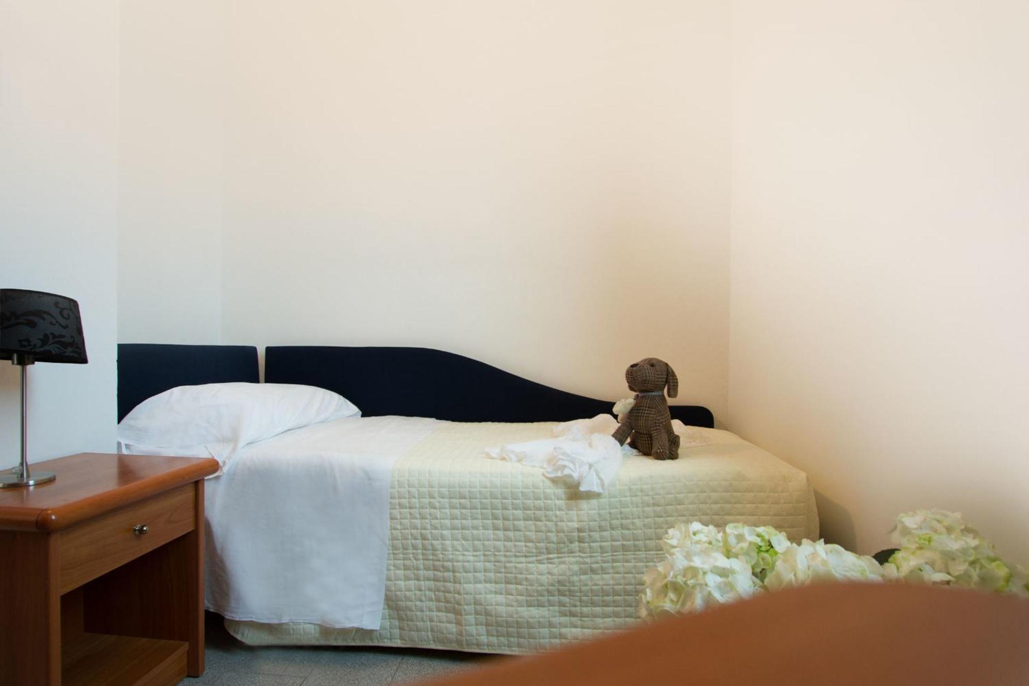 Junior Suite,700761856:JPEG