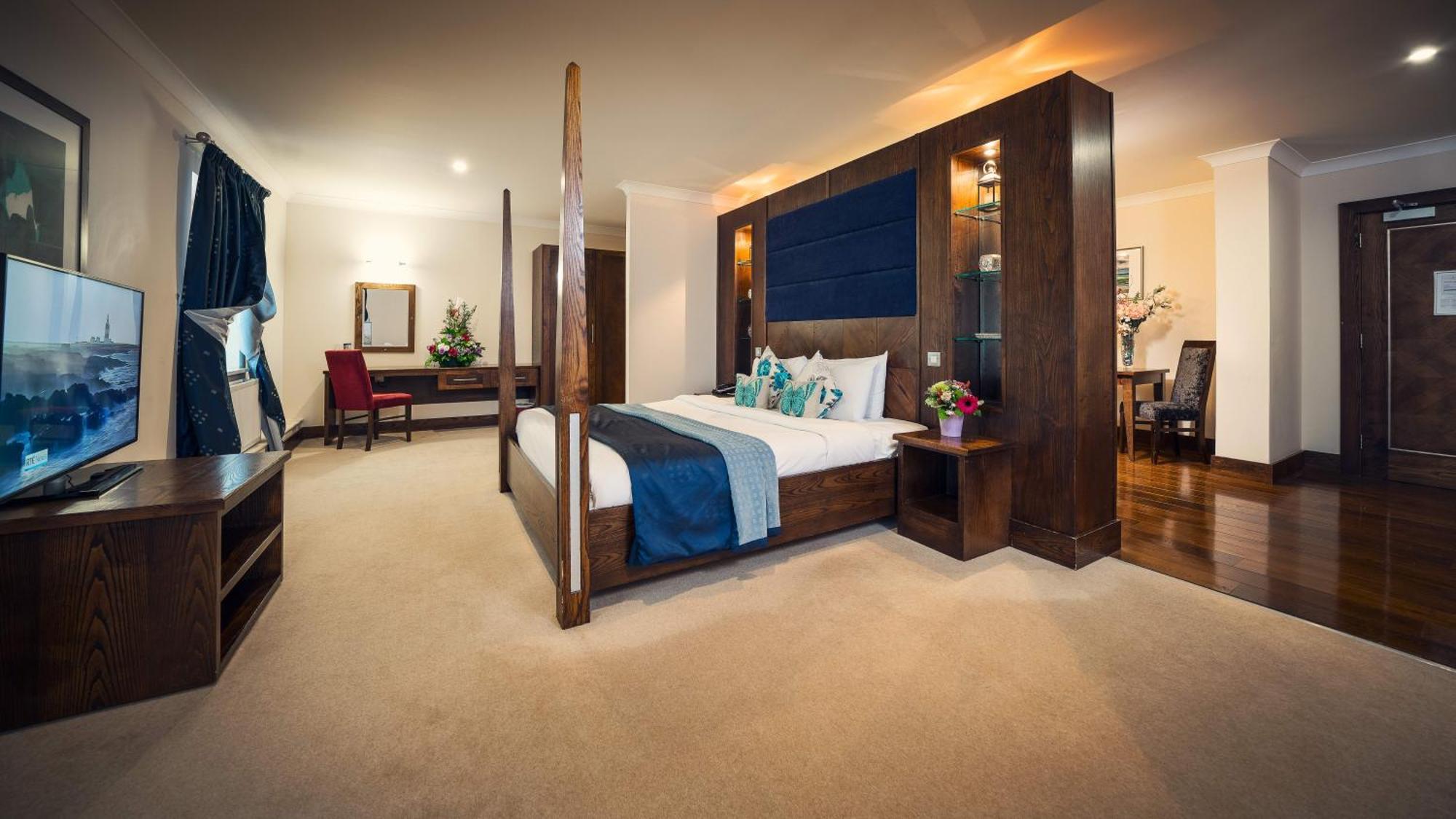 Junior Suite,707086441:JPEG