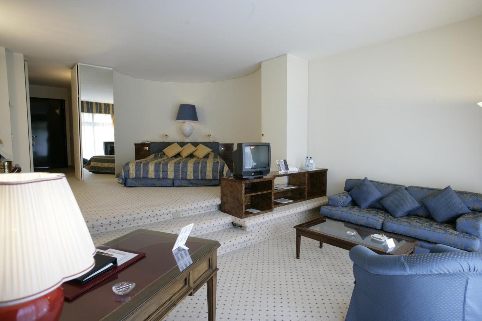 Quarto Duplo Clássico com Auto Check-in Apenas