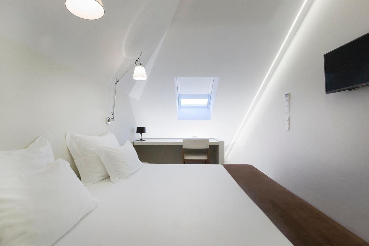 Standard Suite,1209145327:JPEG