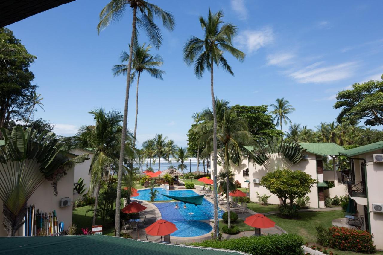 Apartamento en Condominio de 2 dormitorios con vistas a la piscina
