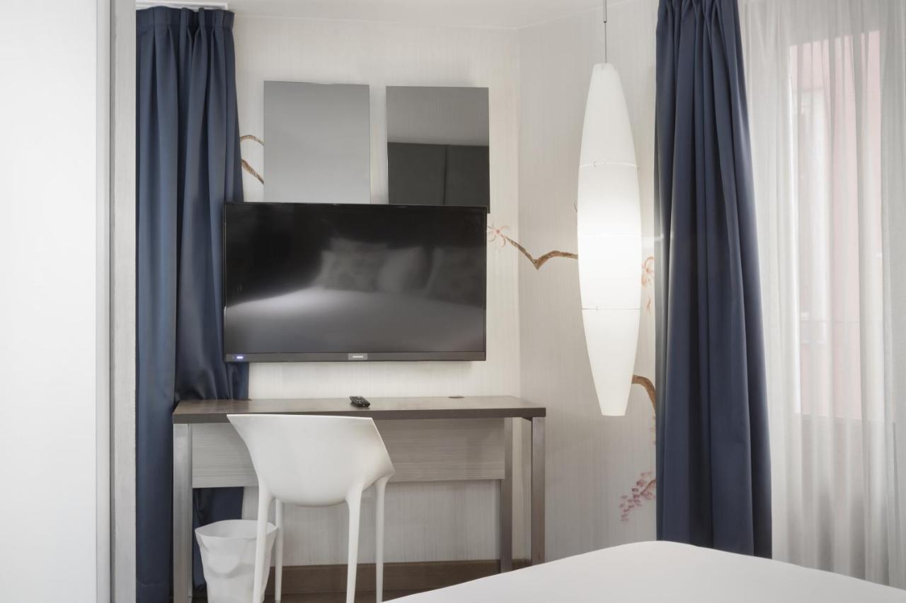 Quarto Duplo Superior com Varanda