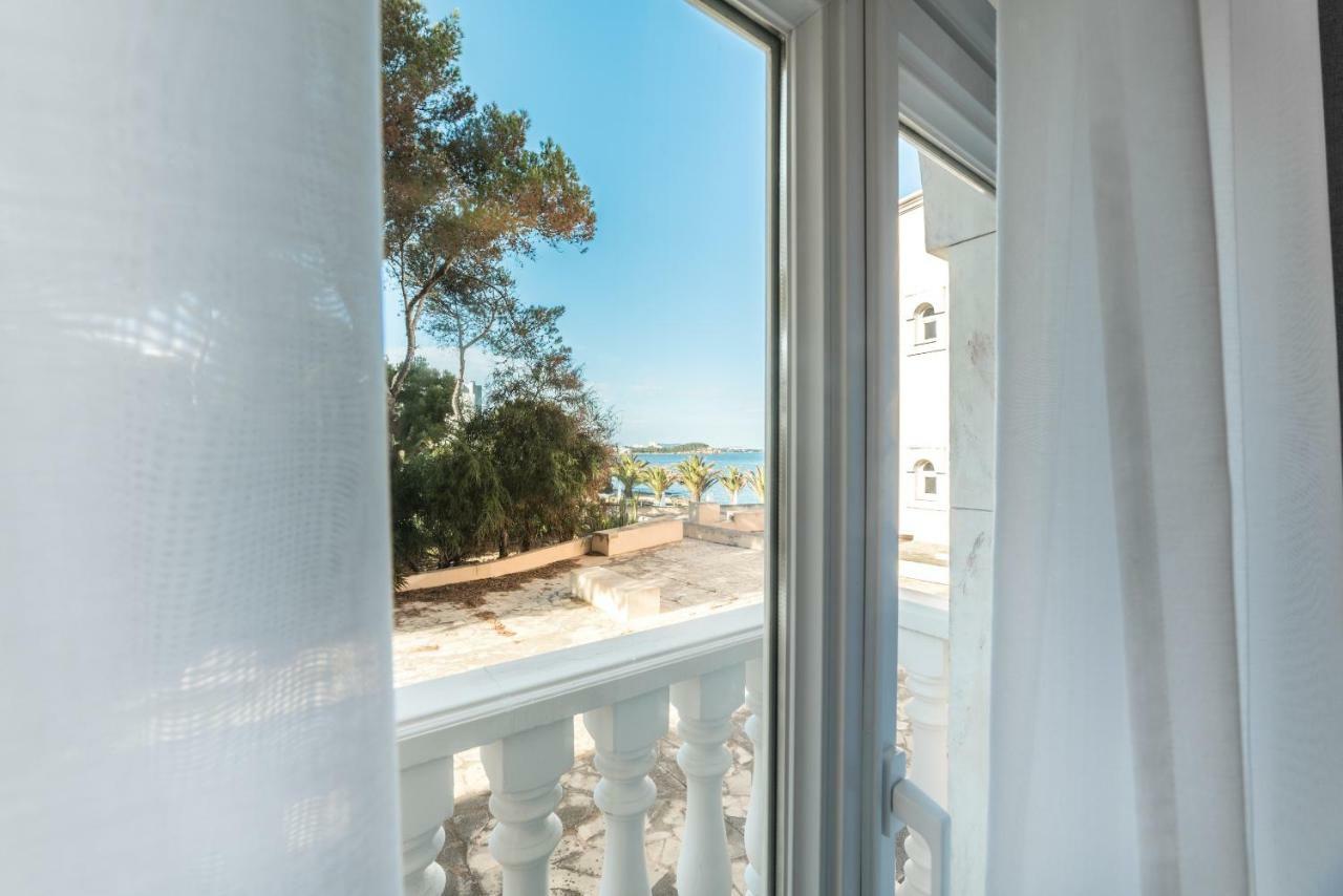 Double Room Side Sea View