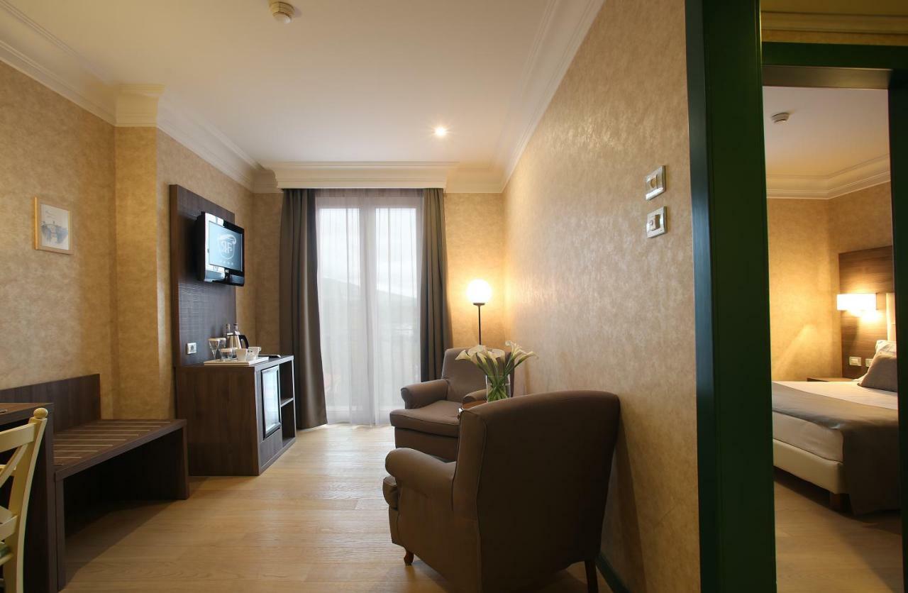 Junior Suite,812842983:JPEG