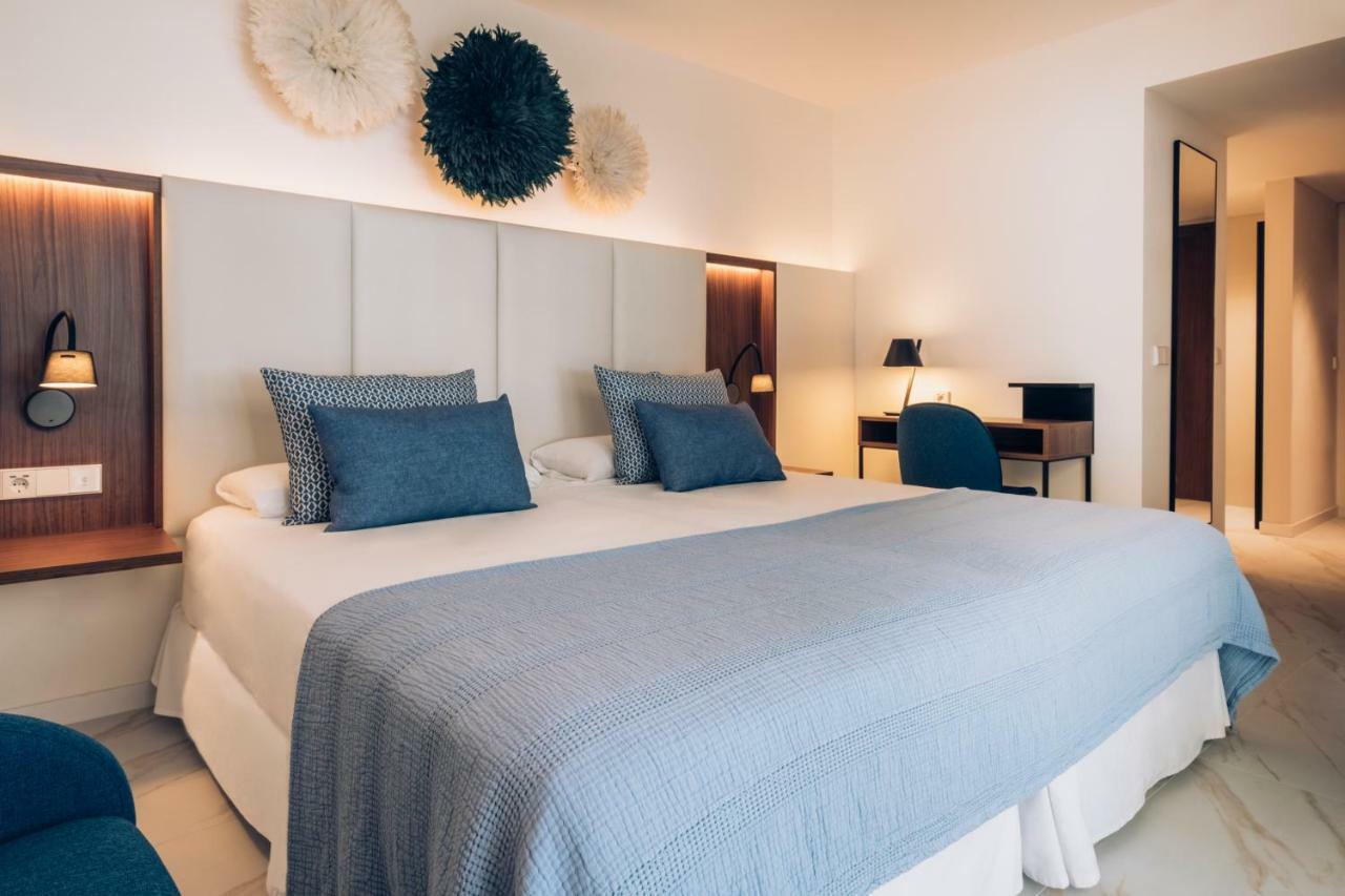 Quarto Superior com 2 Camas de Solteiro