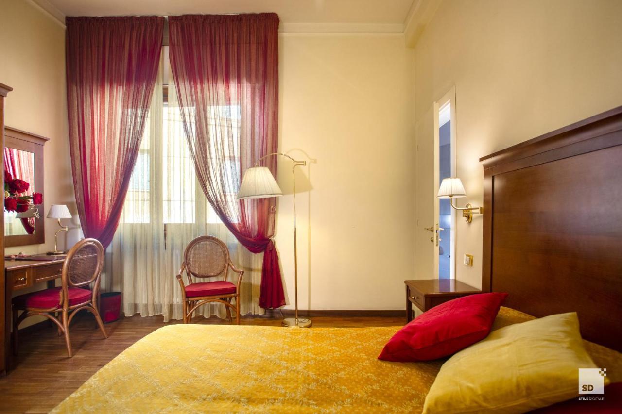 Double Room,925783750:JPEG