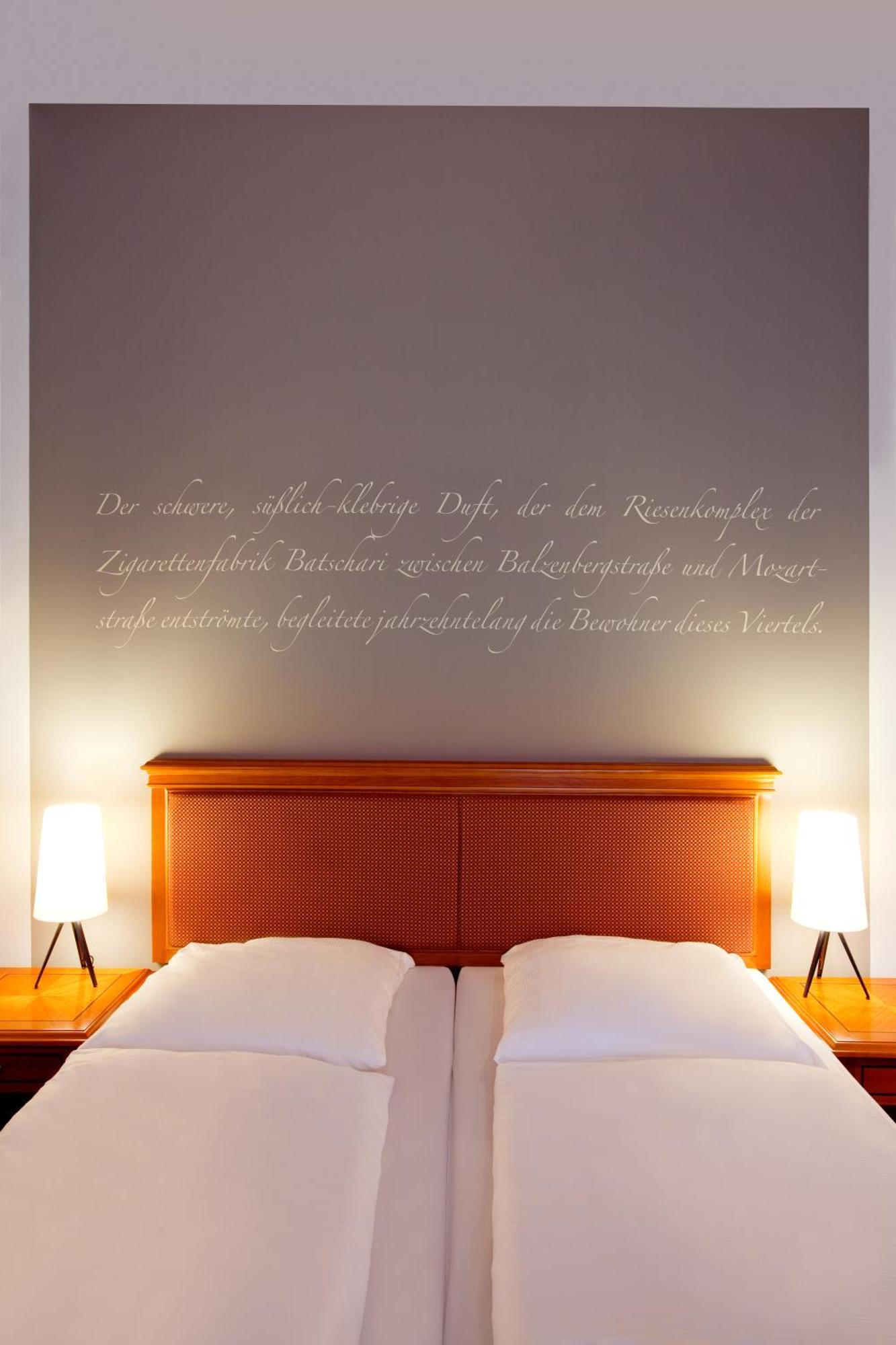 Double or Twin Room,1371117902:JPEG