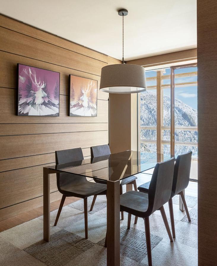 One-Bedroom Apartment,954930256:JPEG