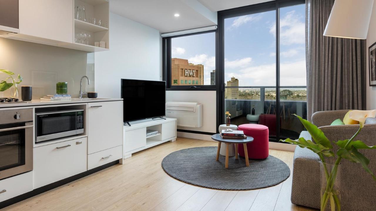 One-Bedroom Apartment View,968950615:JPEG