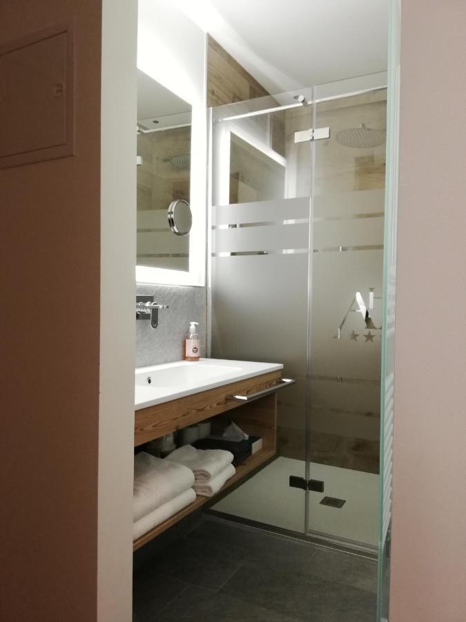 Superior Double or Twin Room with Mountain View