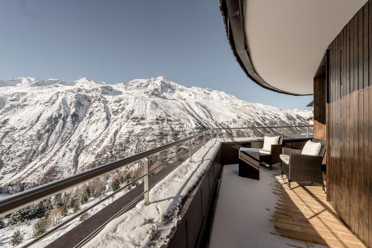Suite mit Bergblick