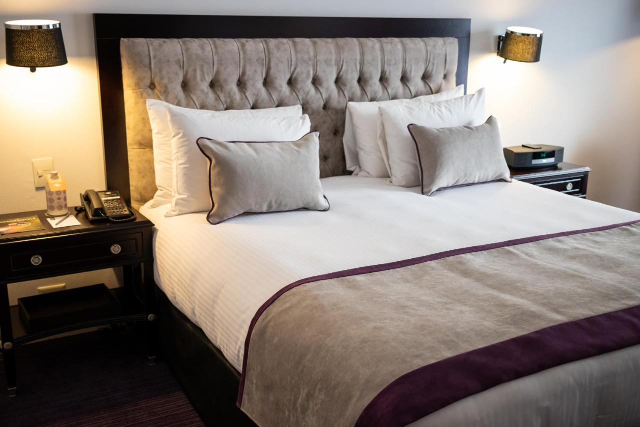 Superior Queen Room,1717014935:JPEG