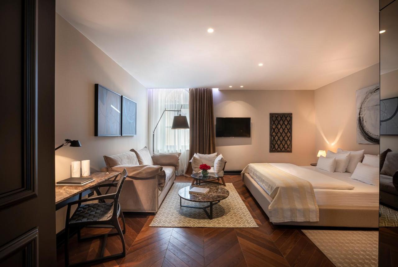 Suite (2 Erwachsene + 1 Kind) mit Altstadtblick – Villa Giulietta