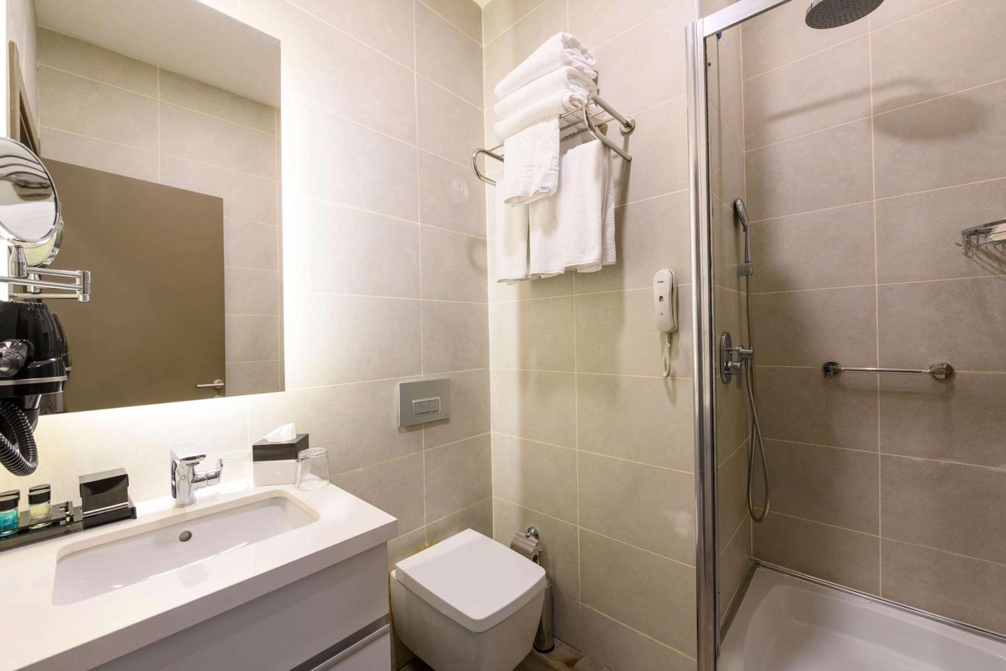 Deluxe Triple Room,1773417931:JPEG