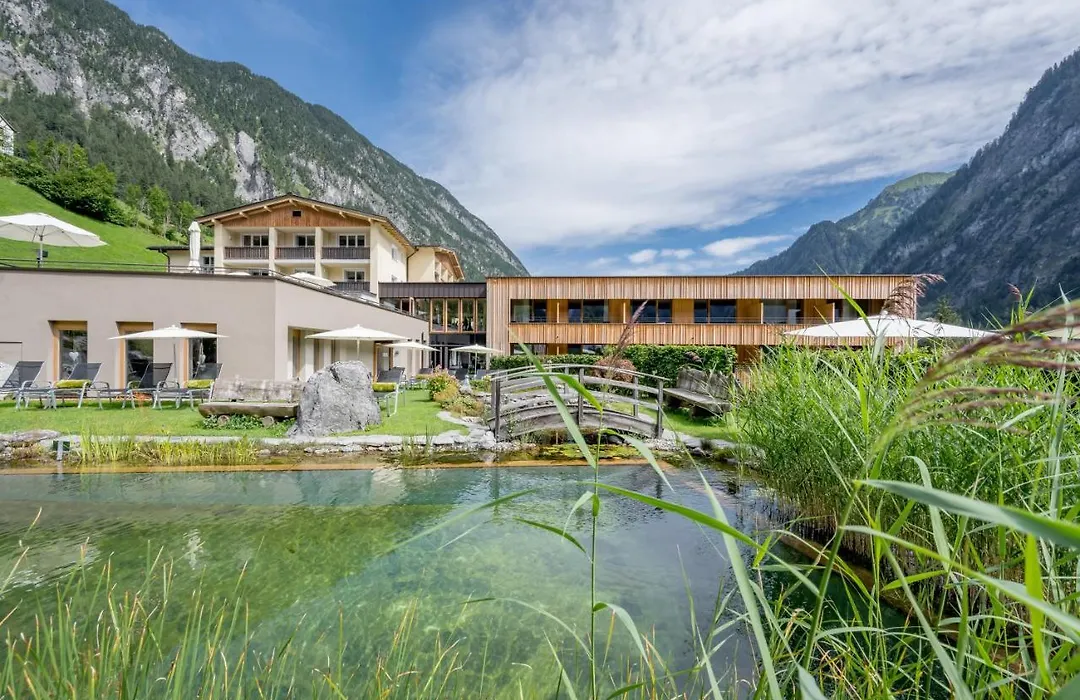 Alpenhotel Zimba-1