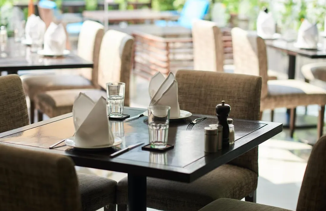 Narai Hotel-1