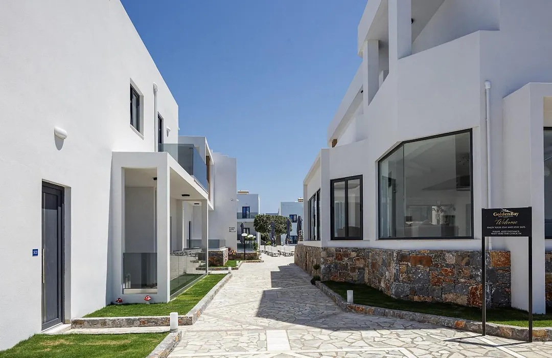 Golden Bay Boutique Hotel & Bungalows-1