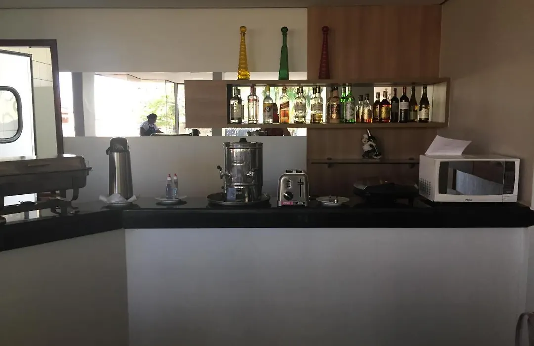 Ipê Plaza Hotel Ltda-1