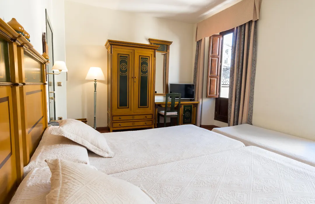 Hotel Plaza Nueva-1