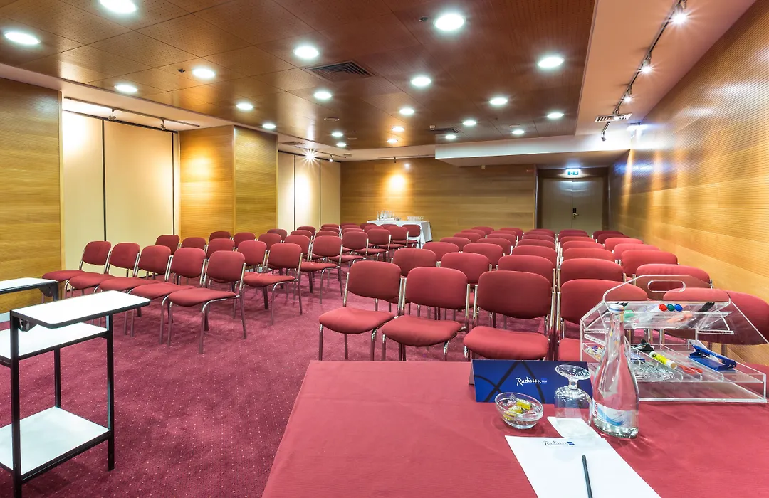 Radisson Blu Hotel Lisbon-1