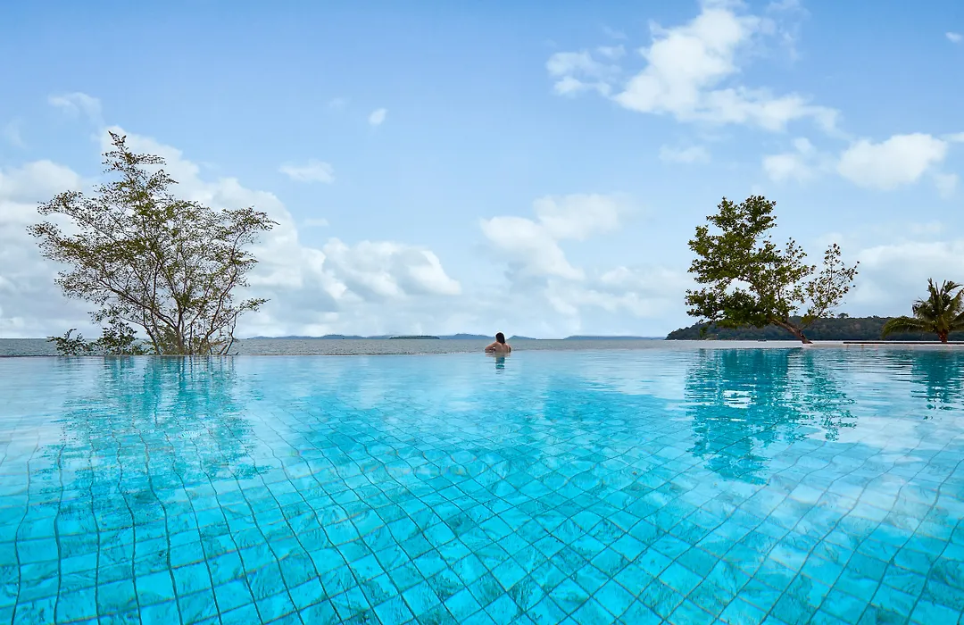 Independence Hotel Resort & Spa-1