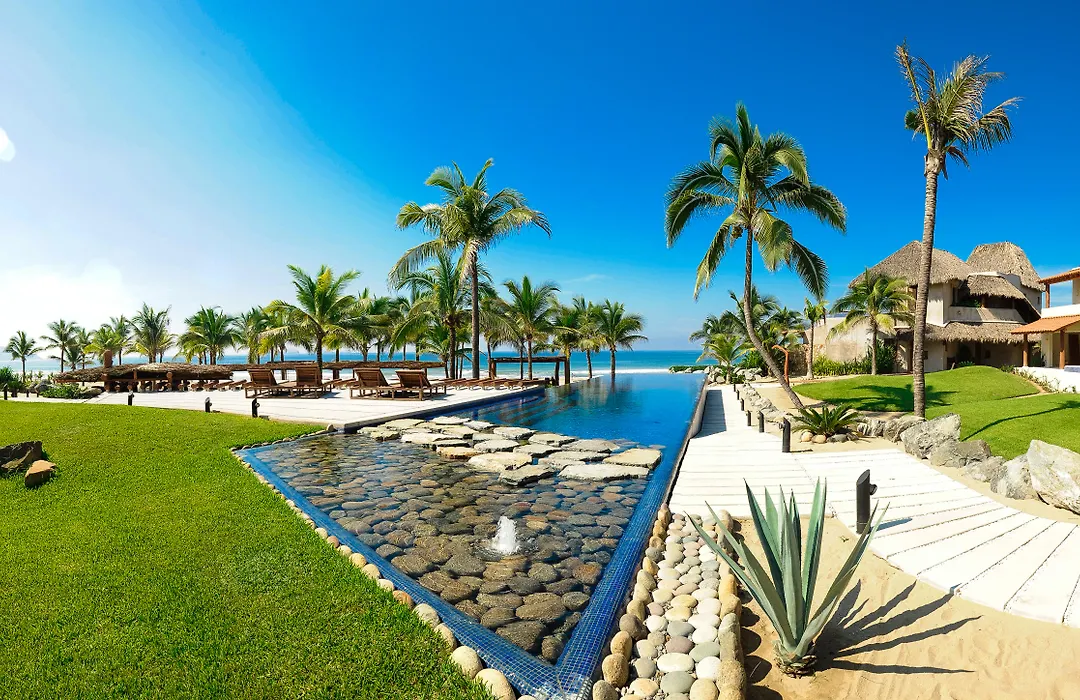 Las Palmas Luxury Villas-1