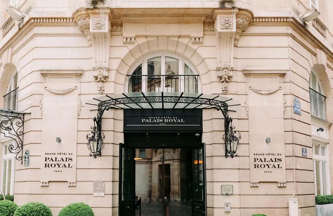 Grand Hôtel Du Palais Royal-1