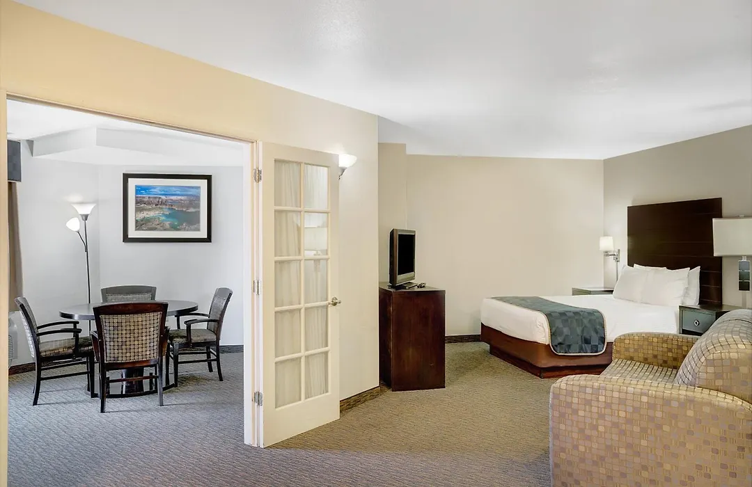 Days Inn & Suites By Wyndham Page Lake Powell-1