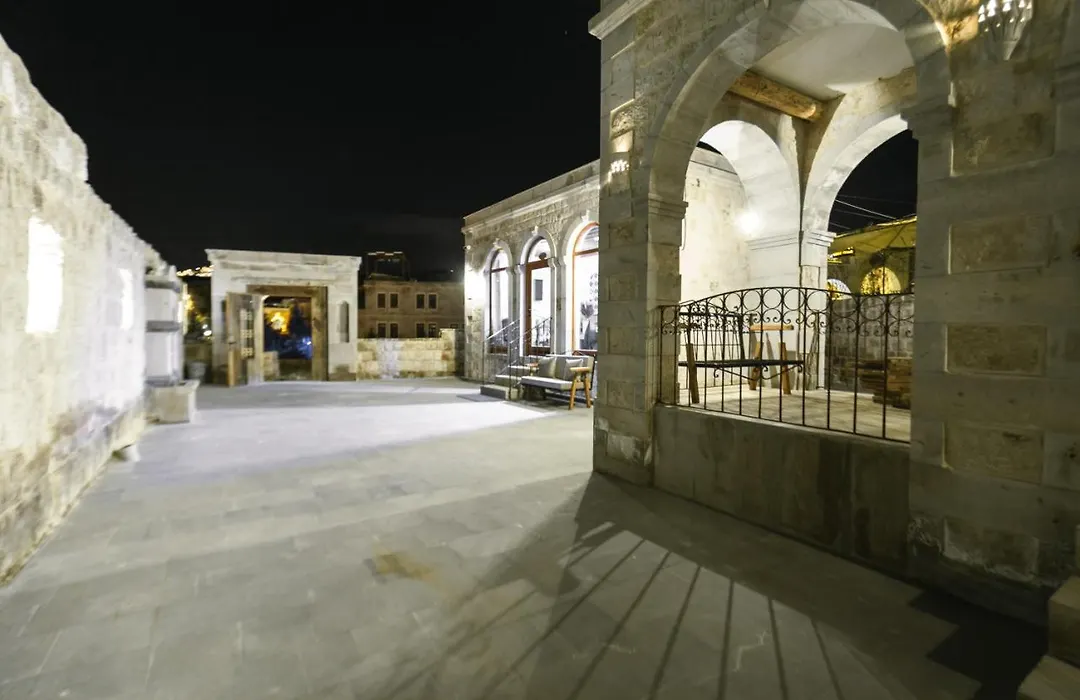 Sapphire Stone House-1