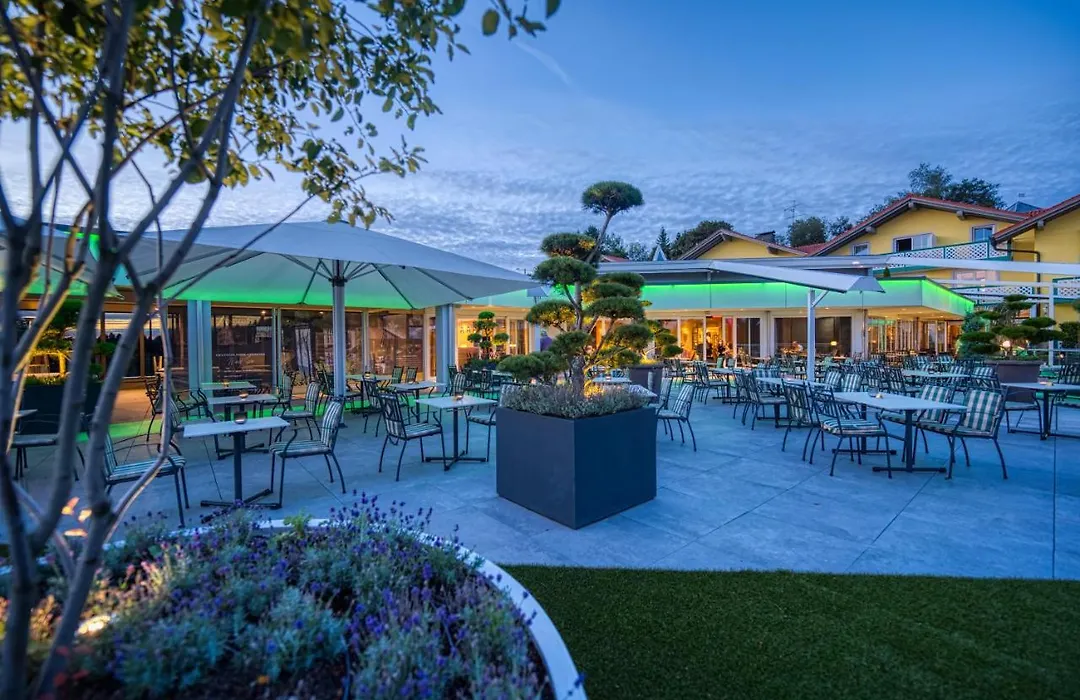 Angerhof Sport- u. Wellnesshotel-1