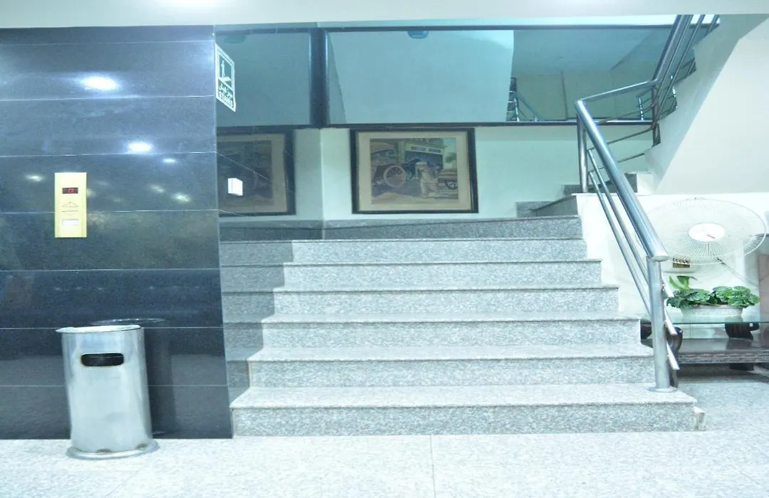 Luxury One Hotel Lahore-1