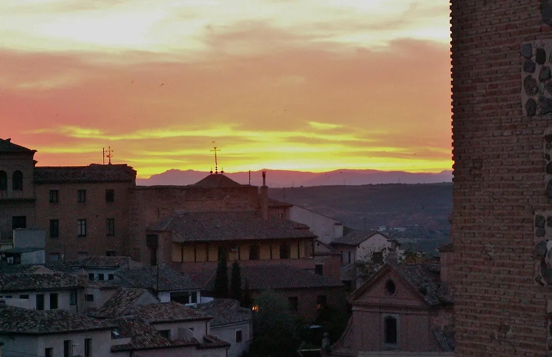Oasis Backpackers' Toledo-1