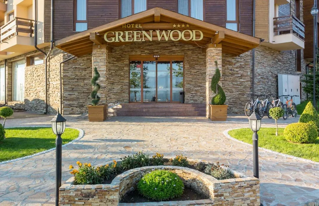 Green Wood Hotel & Spa-1