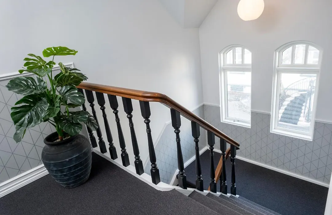 Hotel Reykjavik Saga-1