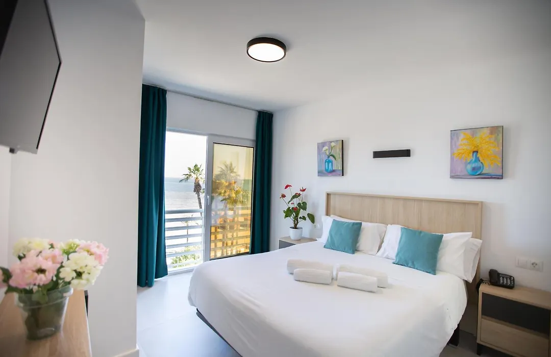 Hotel Mediterráneo-1