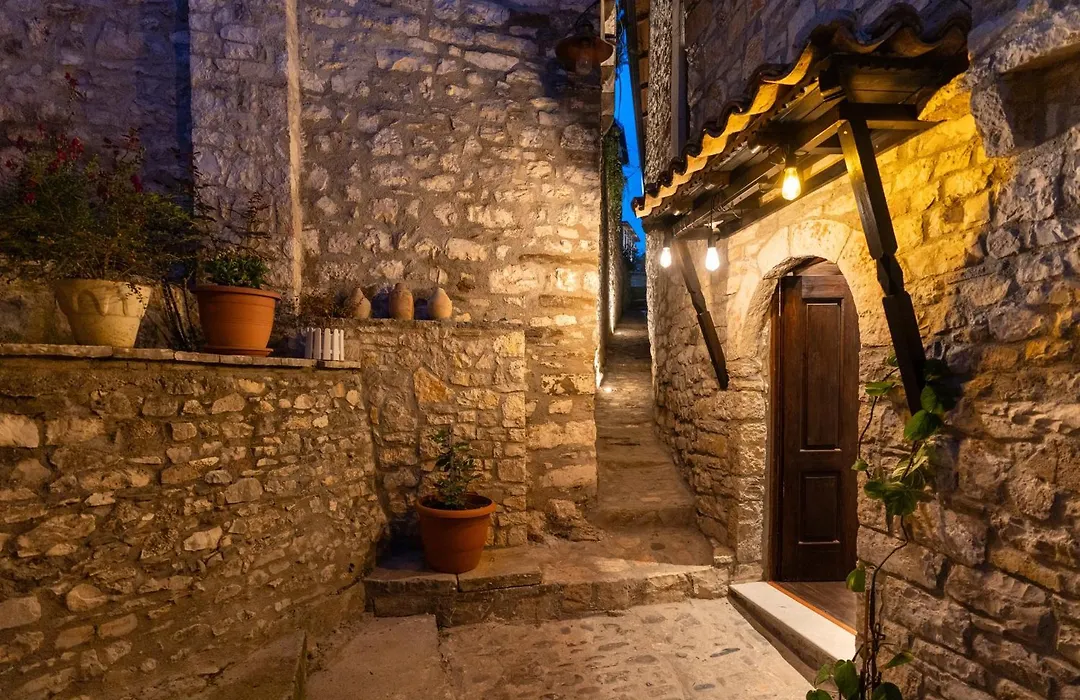 Hotel Bohem Berat-1