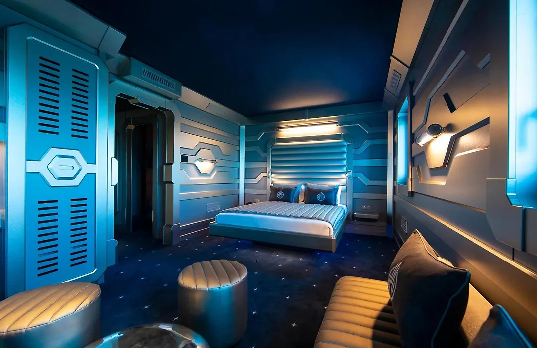 Hotel Station Cosmos-1