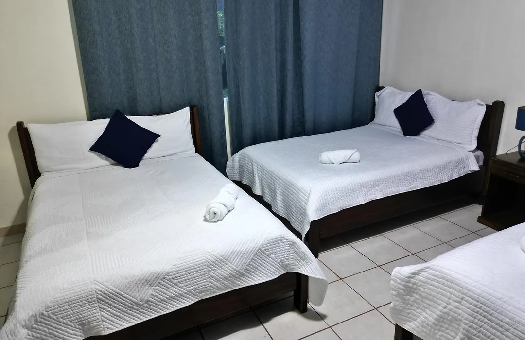 Hotel Sueños-1