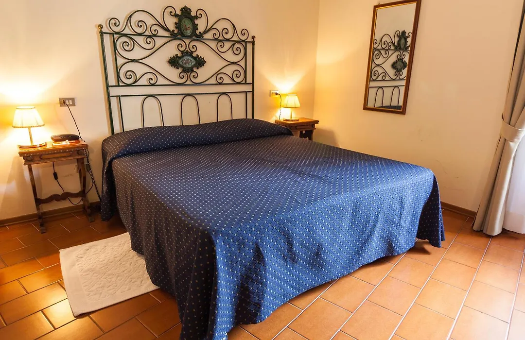 Hotel Titano-1