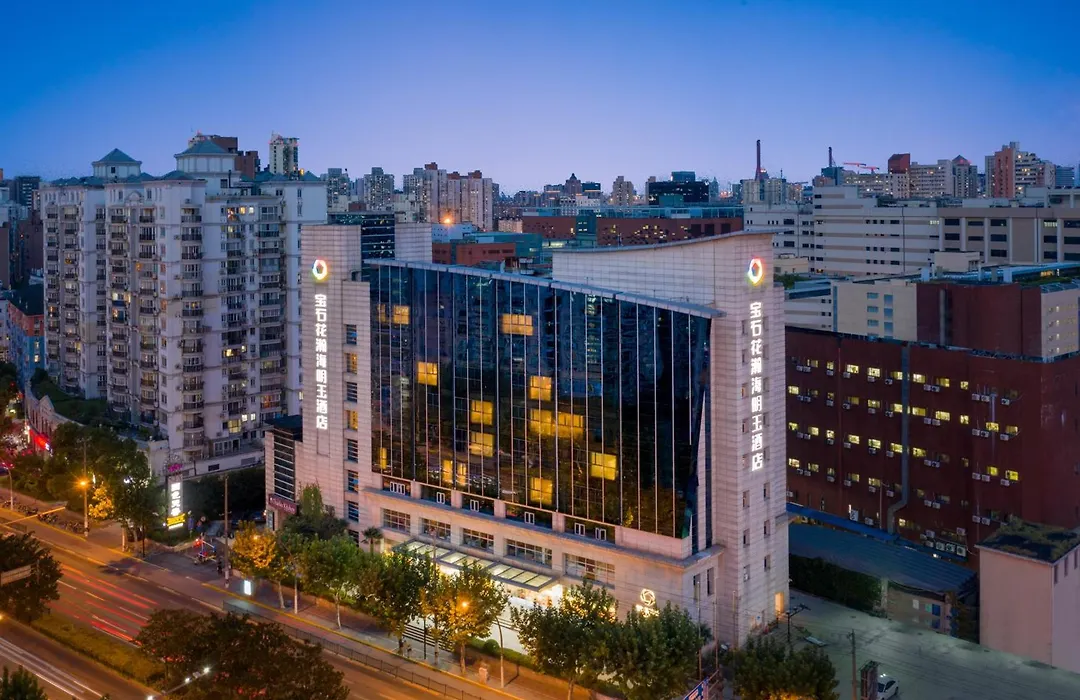 Gem Flower Hotel - North Bund-1